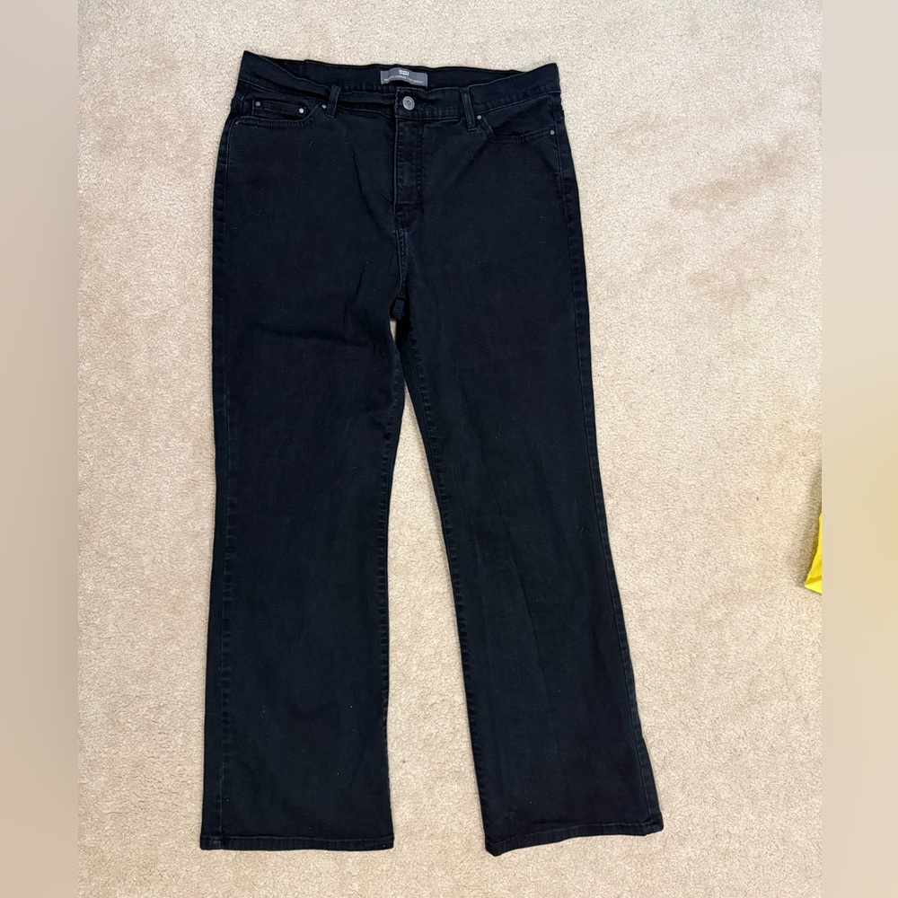 Levi's Women's 512 Perfectly Slimming‎ Bootcut Jeans Size 16